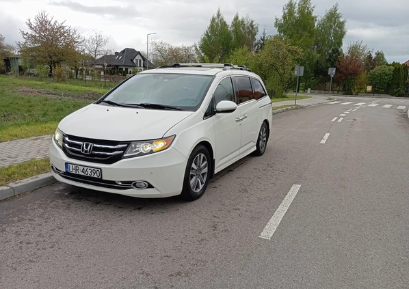 Honda Odyssey cena 92500 przebieg: 187000, rok produkcji 2015 z Hrubieszów małe 596